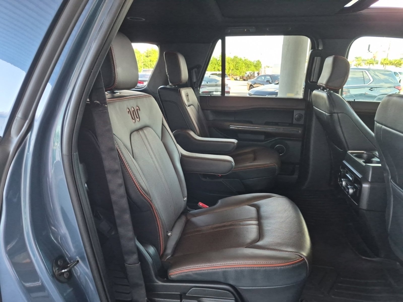 Used 2020 Ford Expedition Max King Ranch w/ Cargo Package RWD image 8