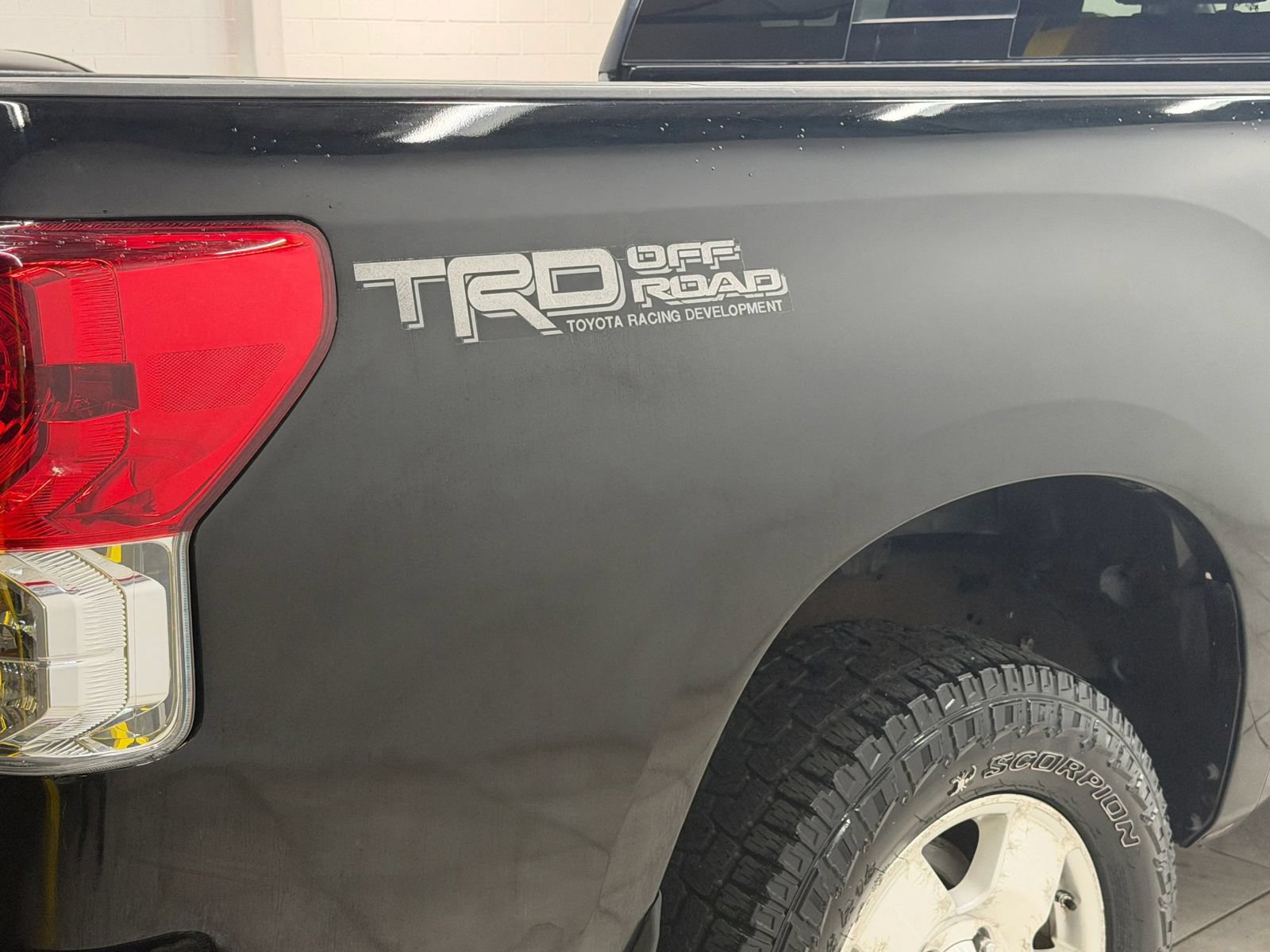 Used 2011 Toyota Tundra 2WD Double Cab w/ TRD Off-Road Pkg image 10
