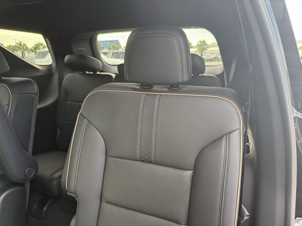 New 2026 Chevrolet Traverse High Country image 35