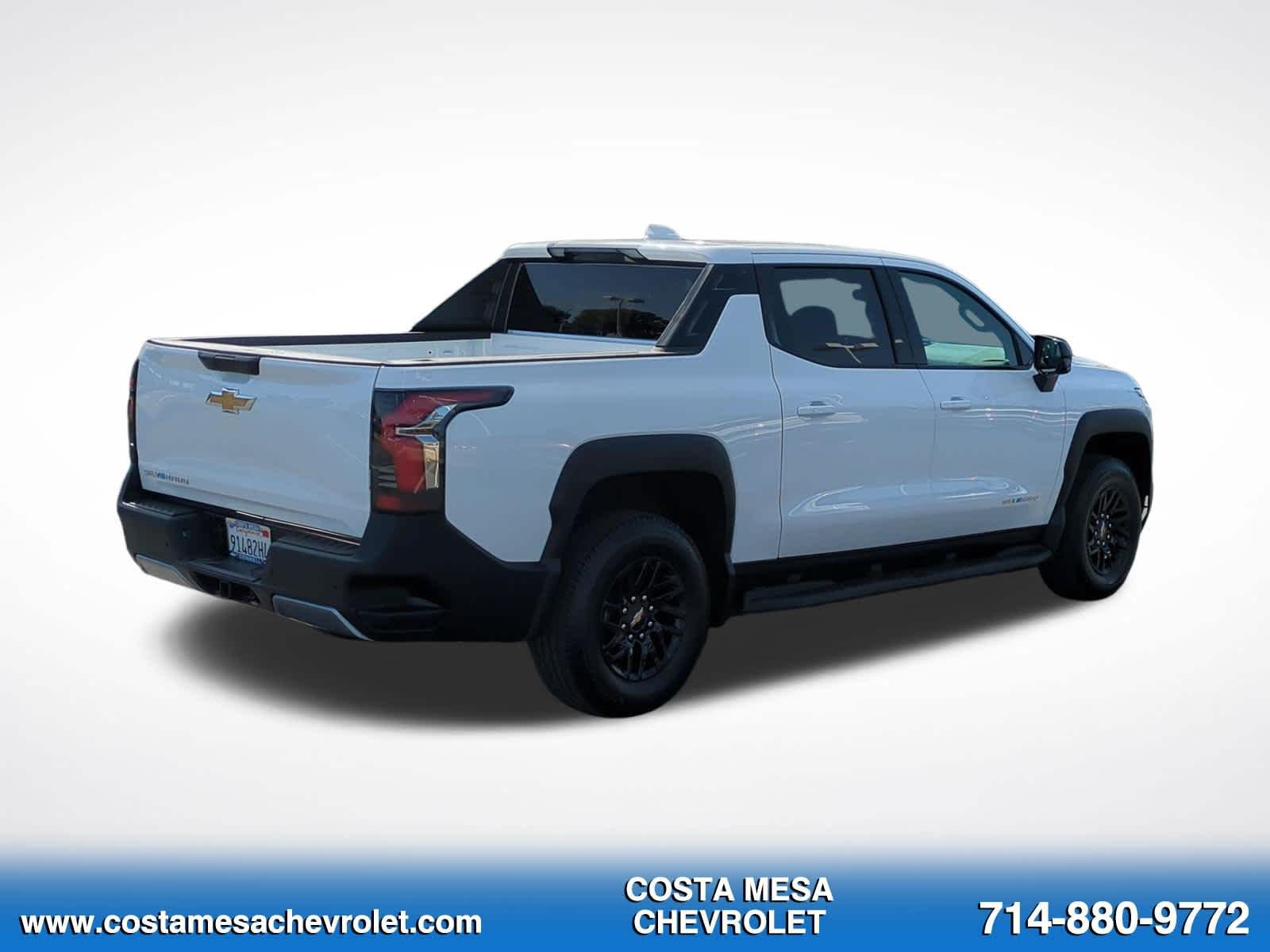 Used 2026 Chevrolet Silverado EV LT AWD/4WD image 5