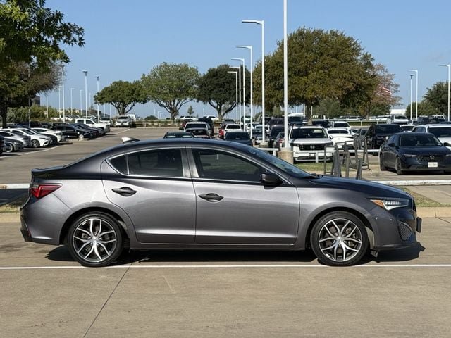 Used 2020 Acura ILX w/ Premium Package FWD image 3
