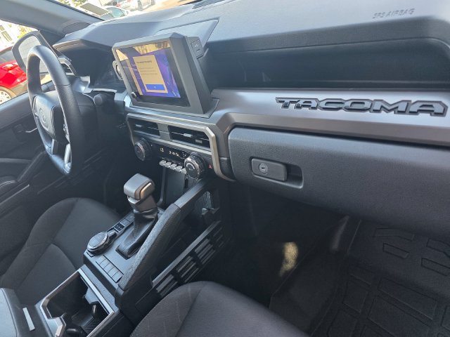 Used 2024 Toyota Tacoma SR5 AWD/4WD image 21