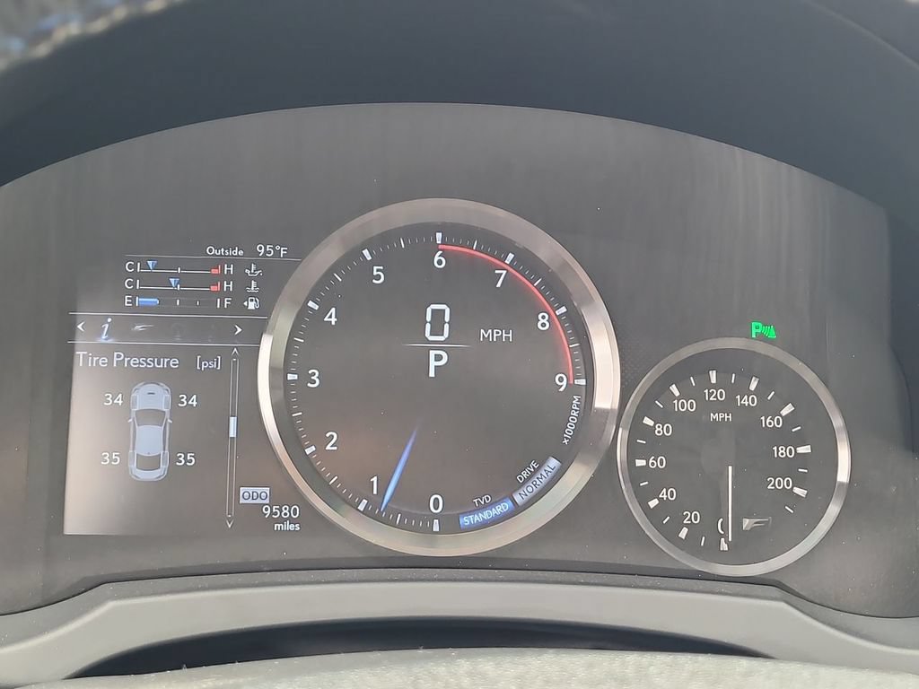 Used 2022 Lexus RC F w/ Premium Package RWD image 11