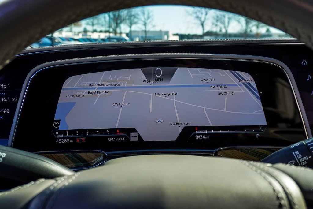 Used 2021 Cadillac Escalade Sport Platinum image 31