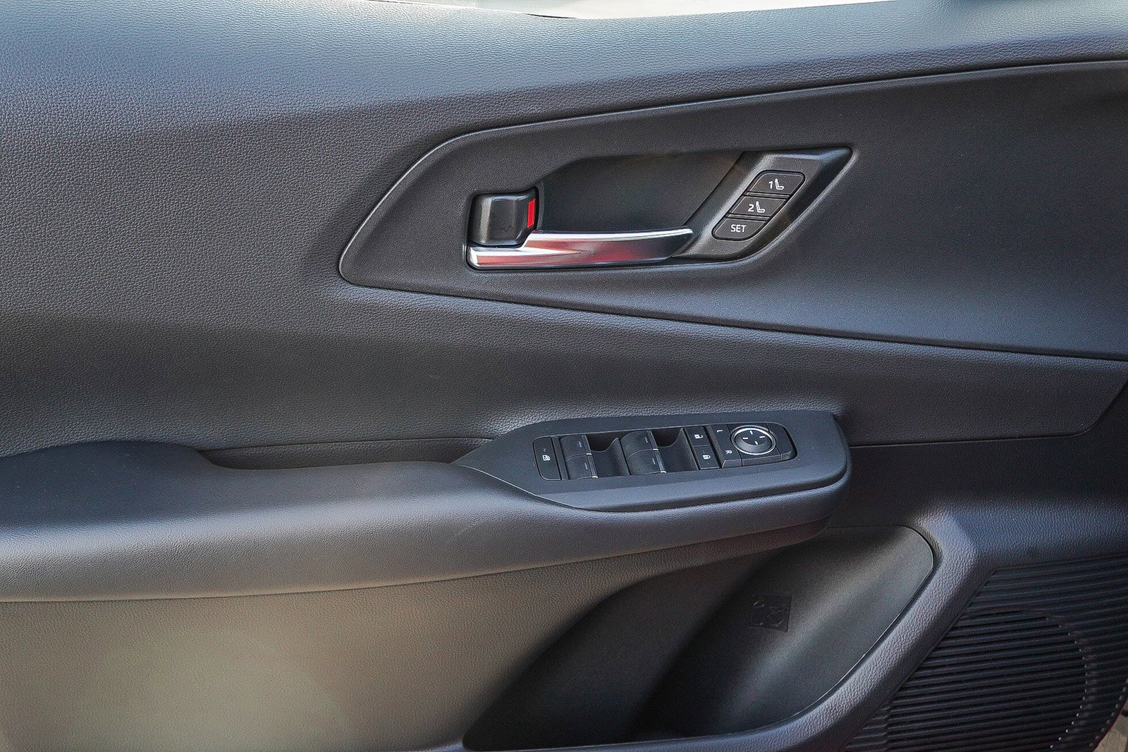 New 2026 Toyota Prius Plug-In Hybrid image 21