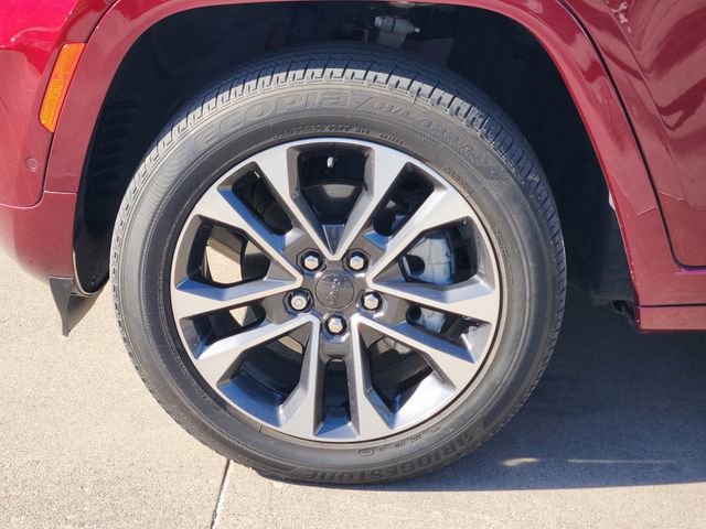 Used 2023 Jeep Grand Cherokee Overland w/ Luxury Tech Group IV image 9
