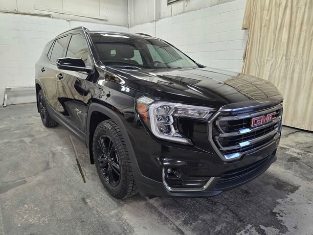 Used 2022 GMC Terrain AT4 w/ LPO, Floor Liner Package image 3