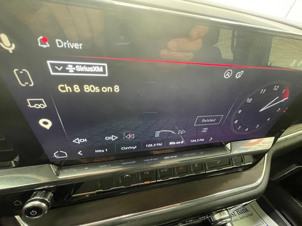 Used 2023 GMC Sierra 1500 SLT w/ SLT Premium Package AWD/4WD image 31