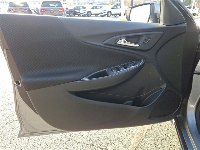 Used 2024 Chevrolet Malibu LT image 12
