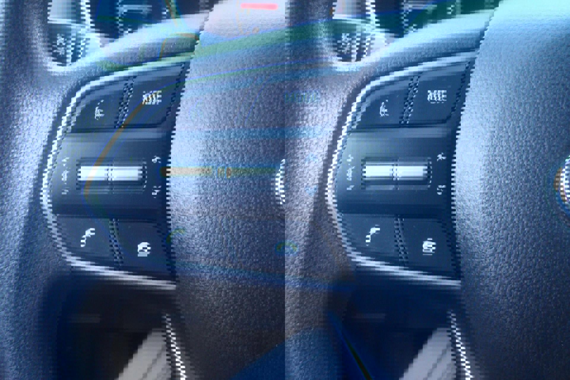 Used 2023 Hyundai Santa Fe SE AWD/4WD image 11