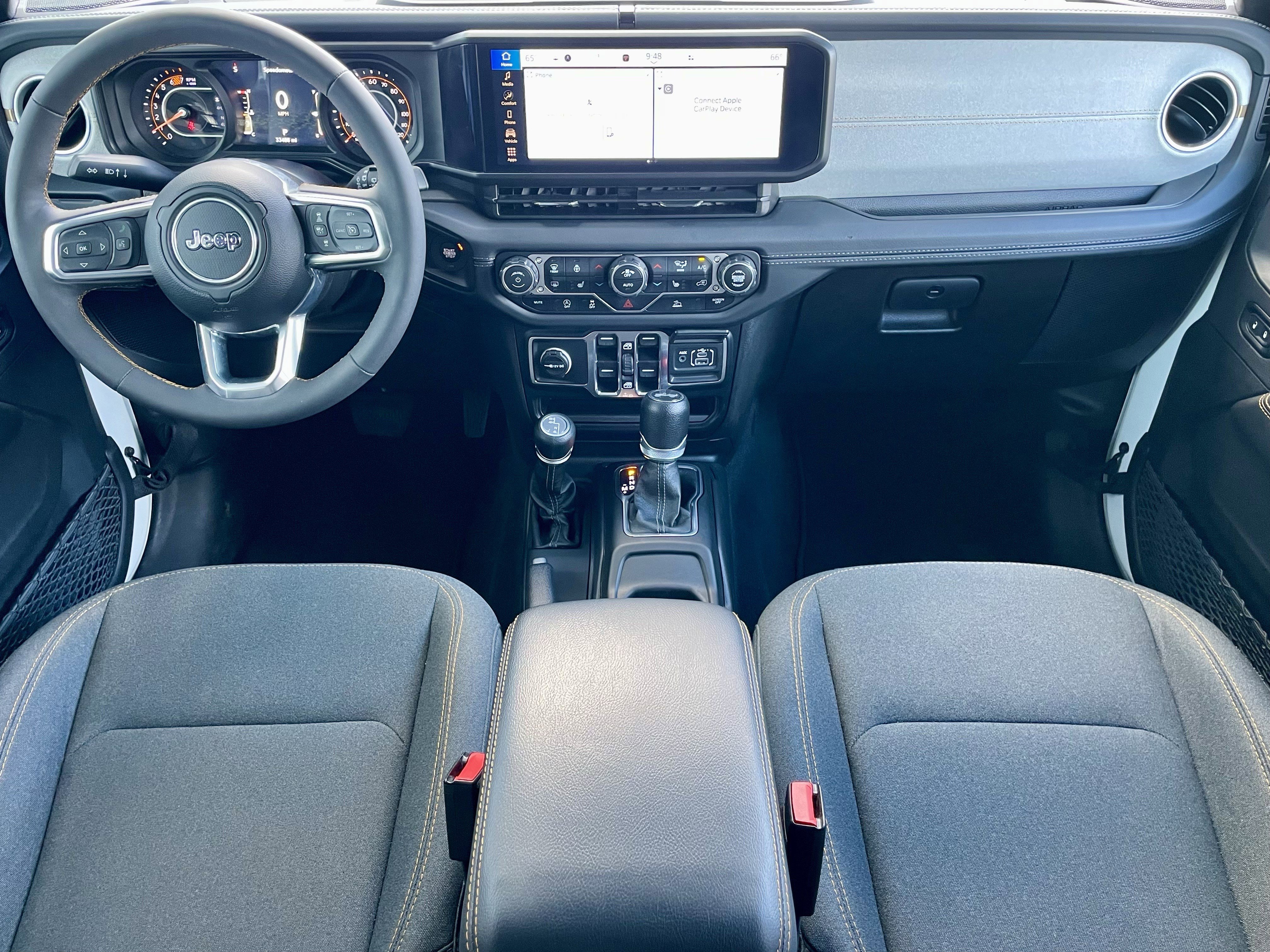 Used 2024 Jeep Wrangler Sahara image 16