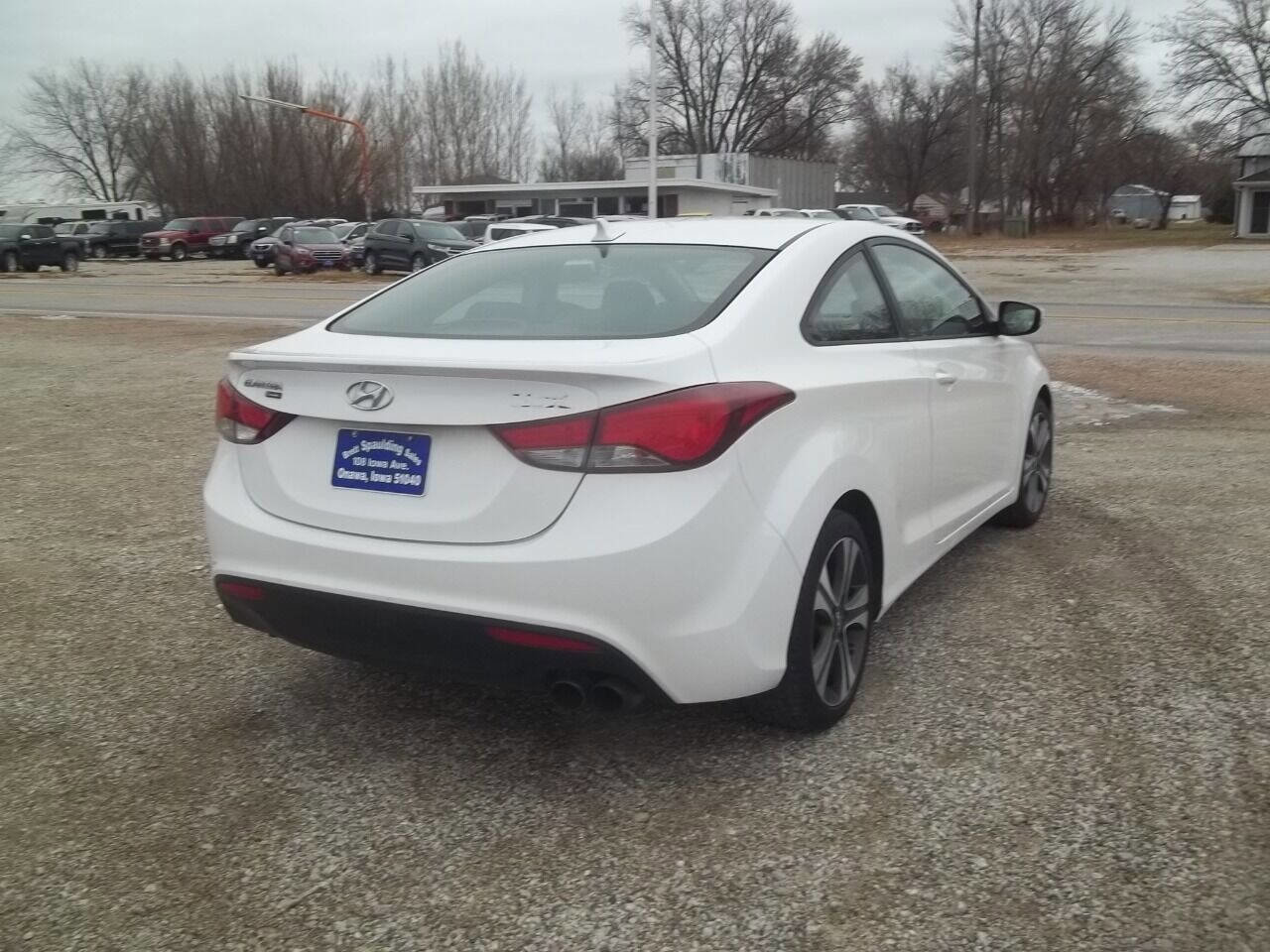 Used 2014 Hyundai Elantra image 5