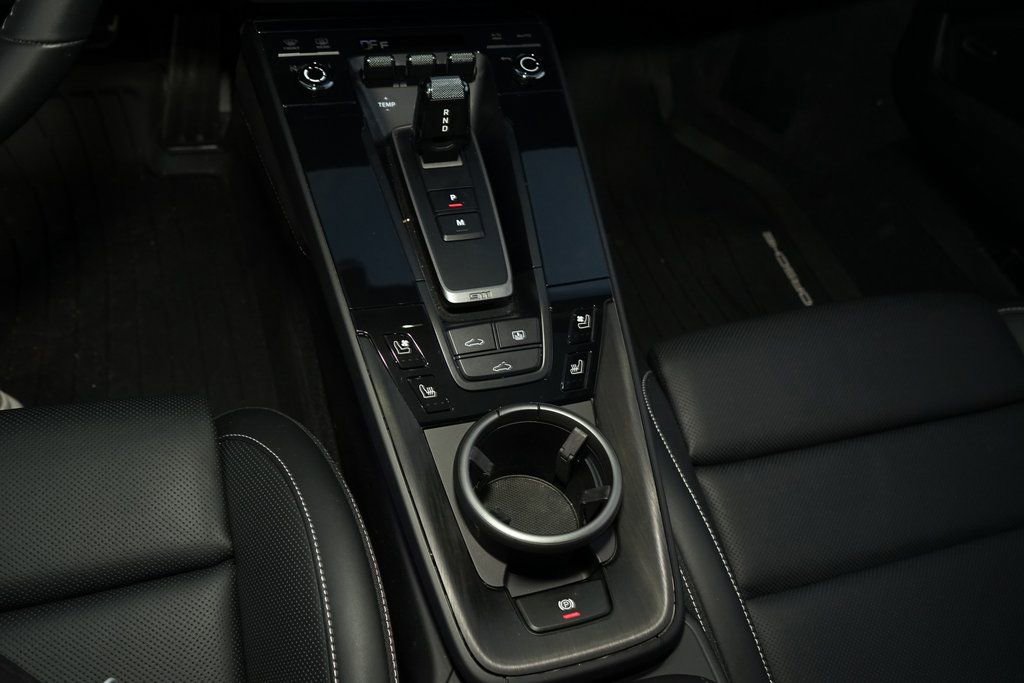 Used 2024 Porsche 911 Carrera GTS image 19