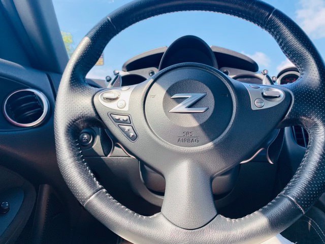 Used 2018 Nissan 370Z Touring Sport RWD image 24