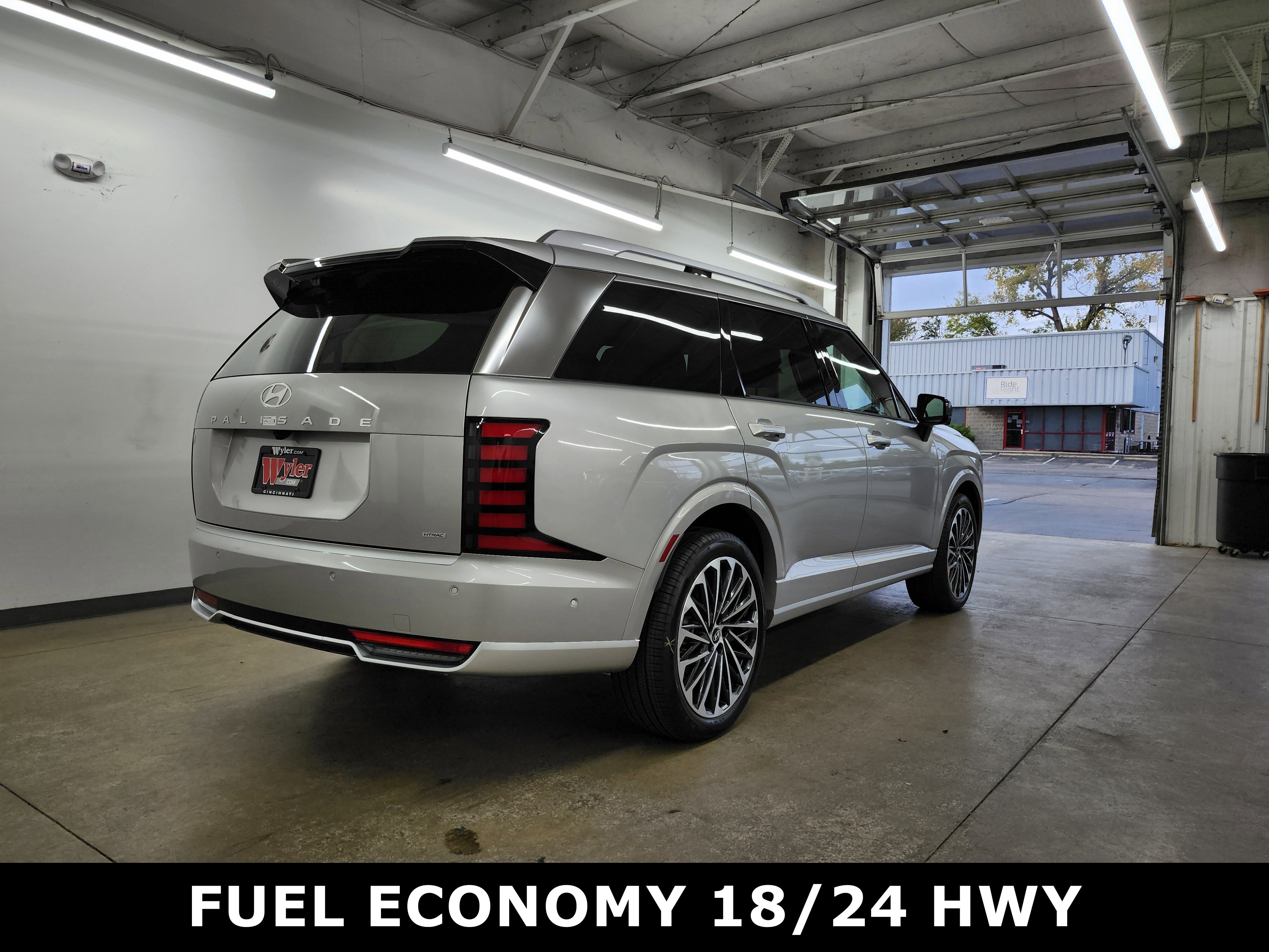 New 2026 Hyundai Palisade Calligraphy image 3