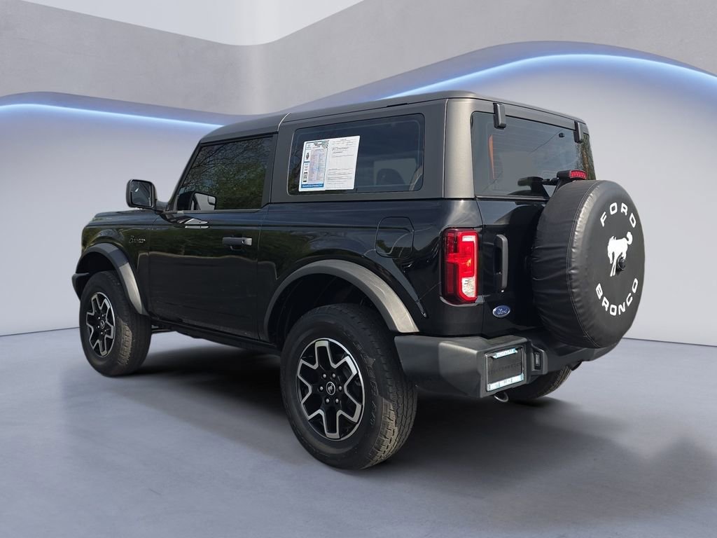 Used 2023 Ford Bronco 2-Door image 3