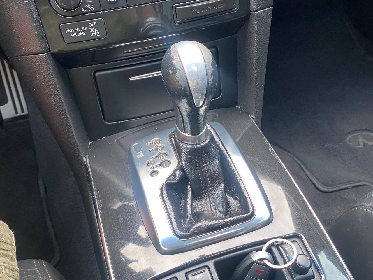 Used 2009 INFINITI FX35 AWD w/ Navigation Pkg image 34