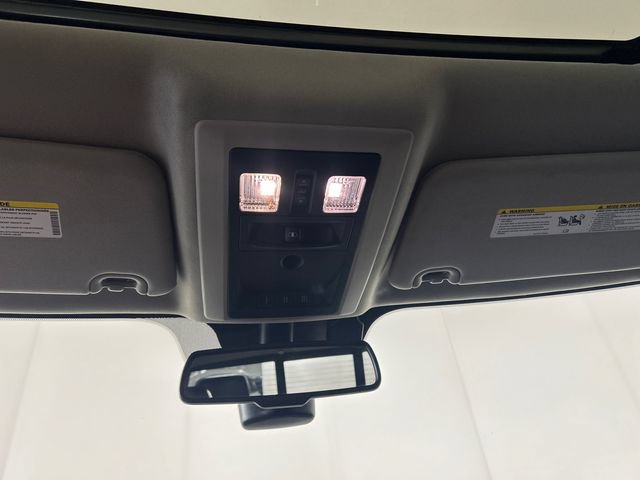 Used 2017 RAM 1500 Laramie w/ Convenience Group AWD/4WD image 24