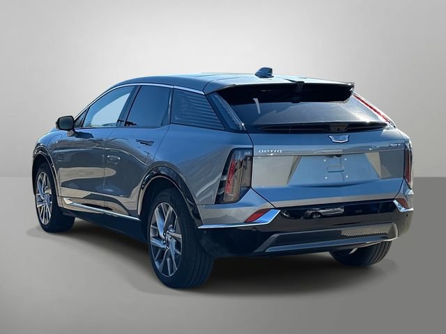 New 2026 Cadillac Optiq Luxury 2 image 16