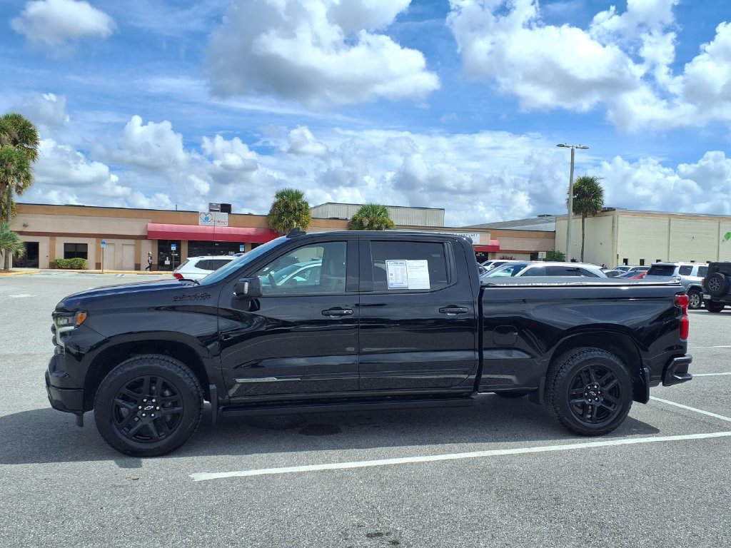 Used 2024 Chevrolet Silverado 1500 High Country w/ Technology Package AWD/4WD image 4