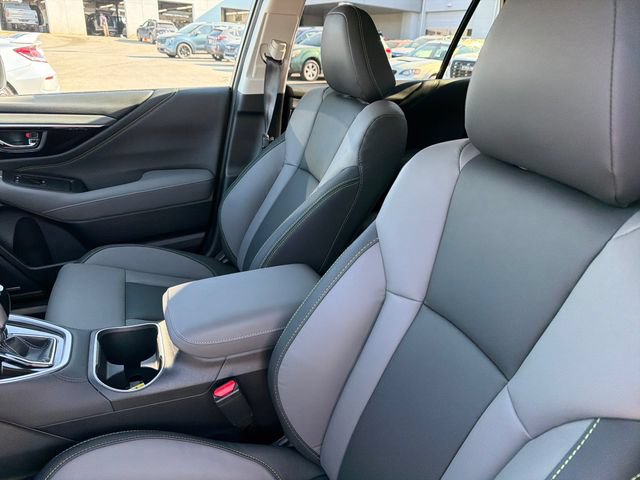 Certified 2025 Subaru Outback Onyx Edition AWD/4WD image 20