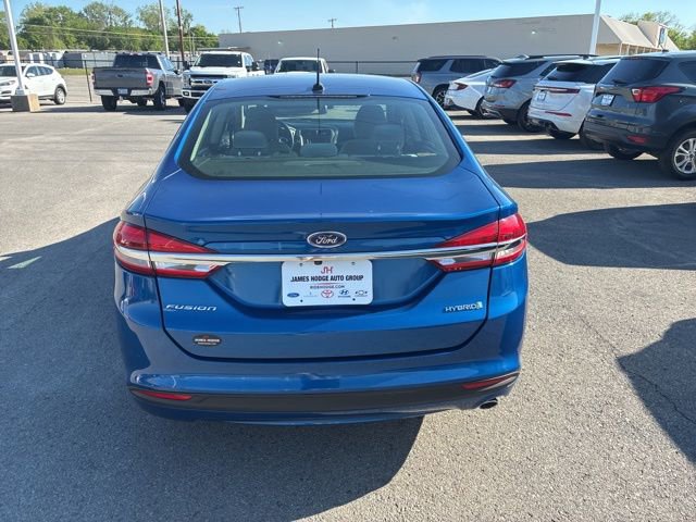 Used 2018 Ford Fusion S image 4