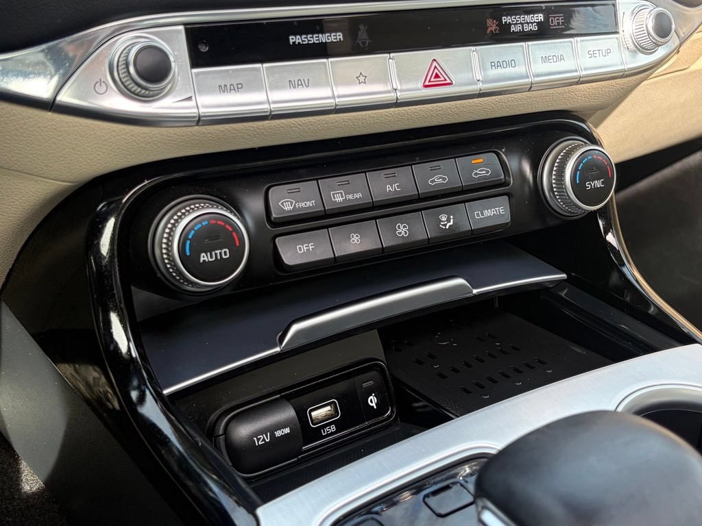 Used 2023 Kia Stinger GT2 AWD/4WD image 29