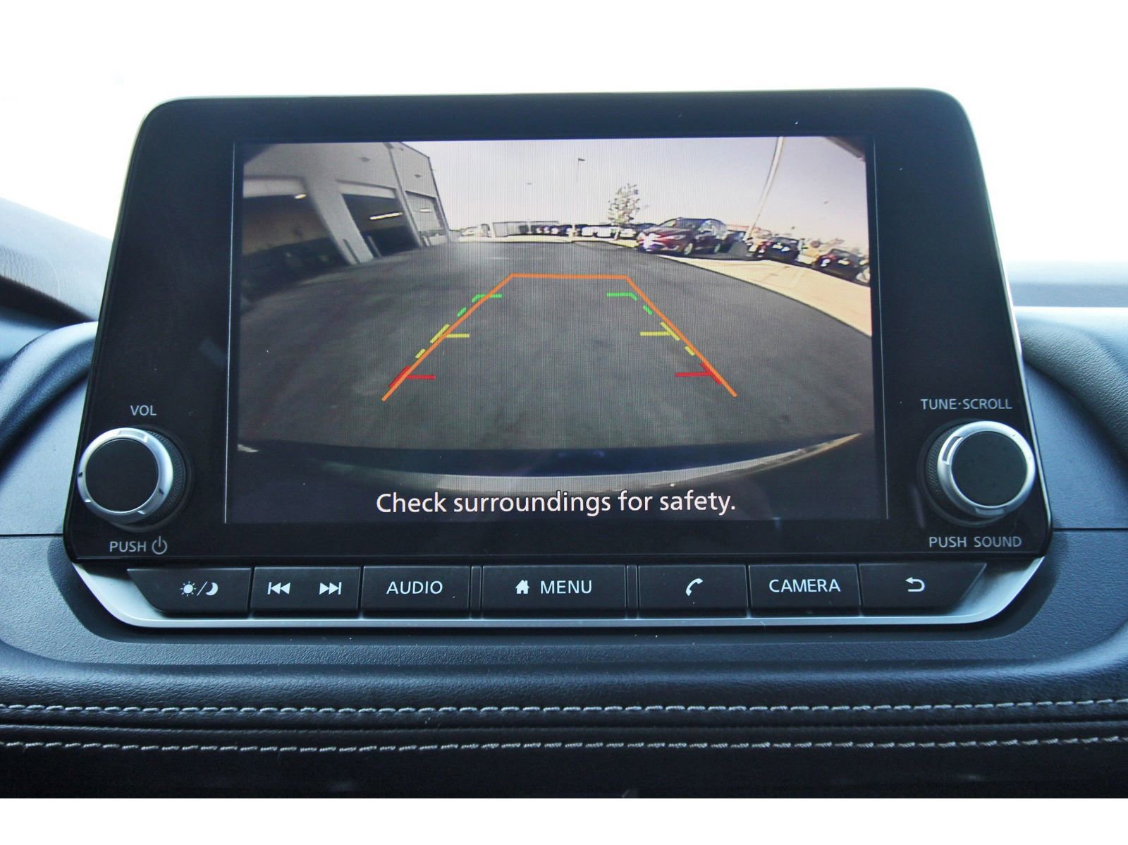 Used 2023 Nissan Rogue SV image 24