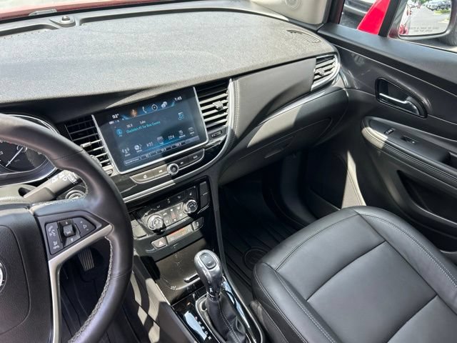 Used 2019 Buick Encore Essence w/ Experience Buick Package FWD image 31