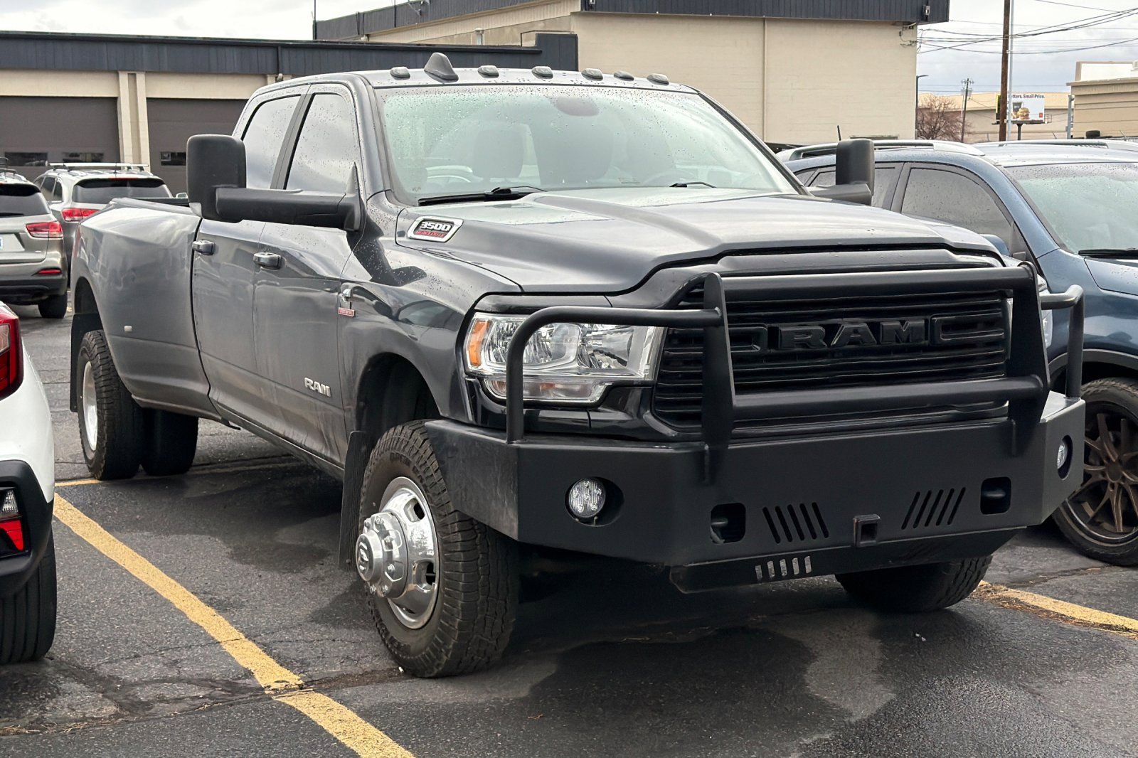 Used 2021 RAM 3500 Big Horn w/ Level 1 Equipment Group image 2