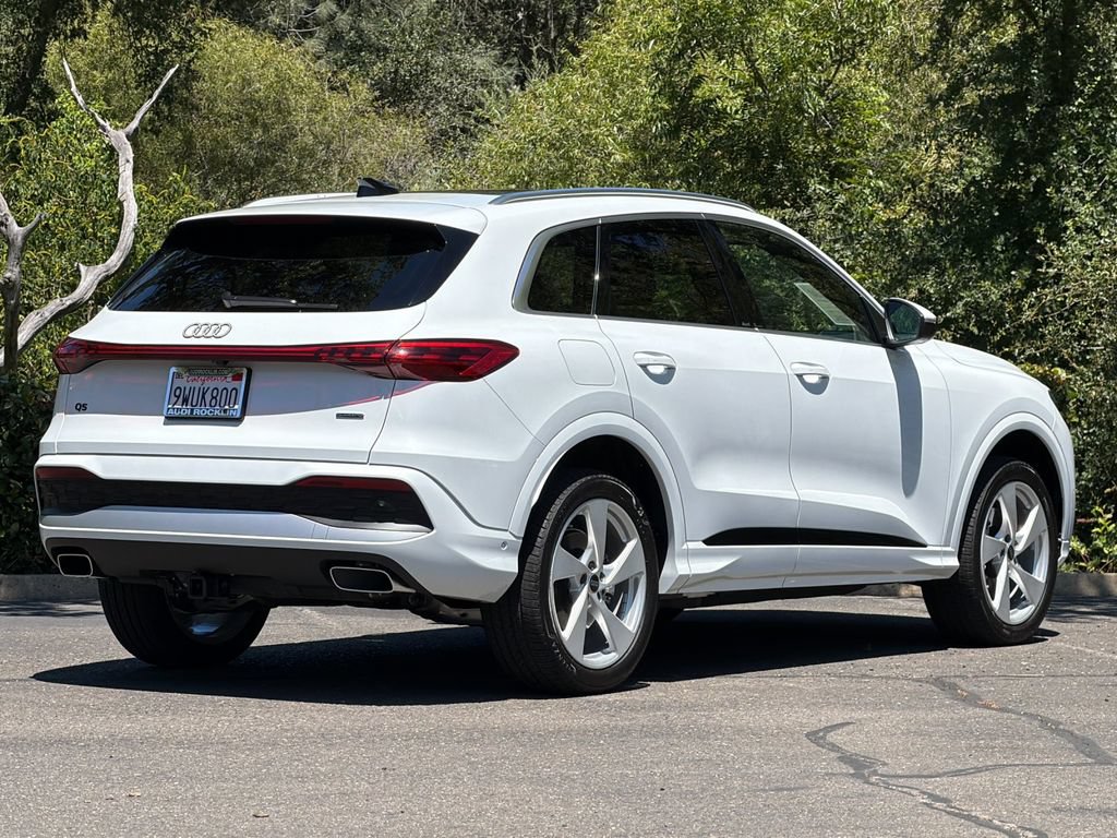 Used 2025 Audi Q5 Premium Plus w/ Premium Plus AWD/4WD image 5