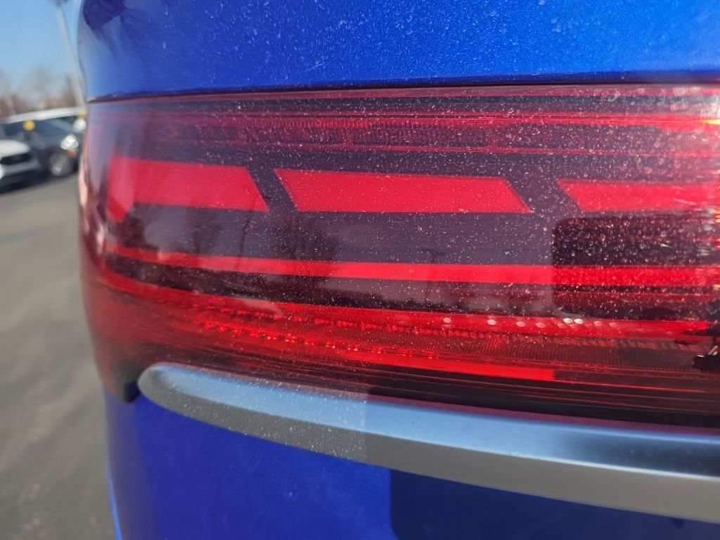 Used 2023 Audi Q5 2.0T Premium Plus w/ Premium Plus Package image 11