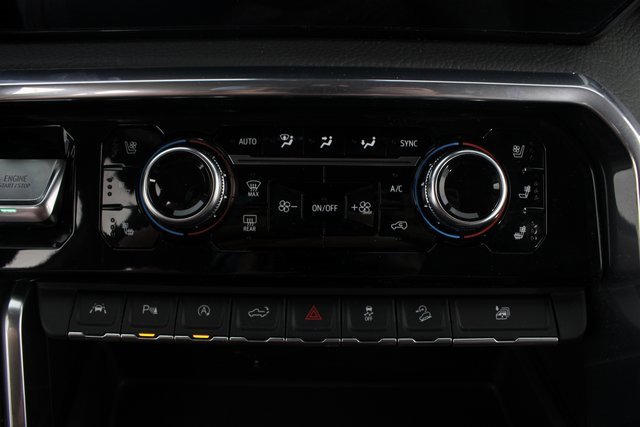 Used 2023 GMC Sierra 1500 Denali w/ Denali Reserve Package image 8