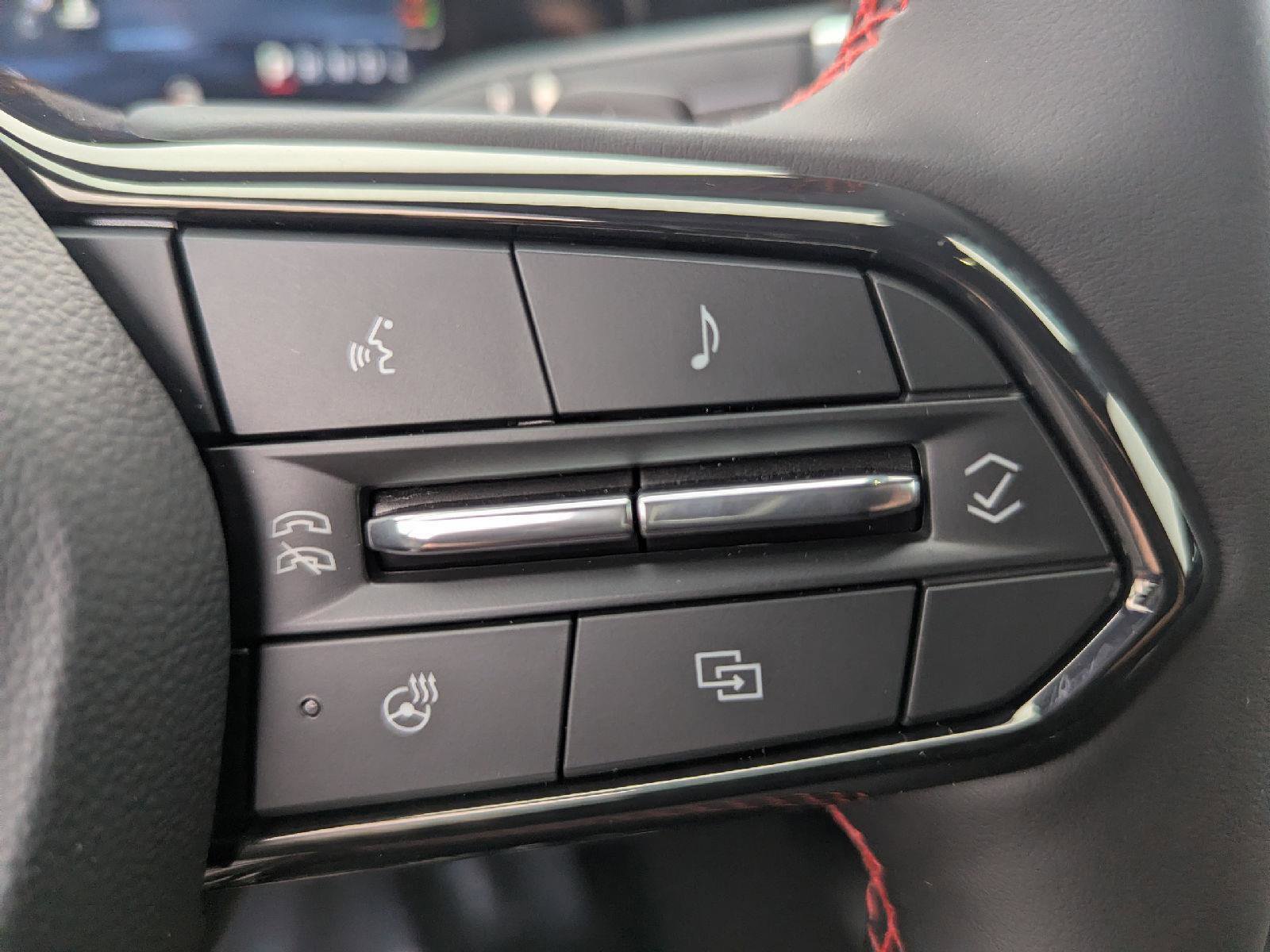 New 2026 Chevrolet Equinox RS w/ Convenience Package III image 41