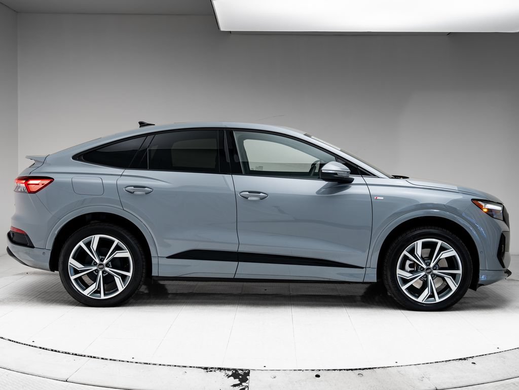 Used 2023 Audi Q4 e-tron Premium Plus w/ Premium Plus AWD/4WD image 24