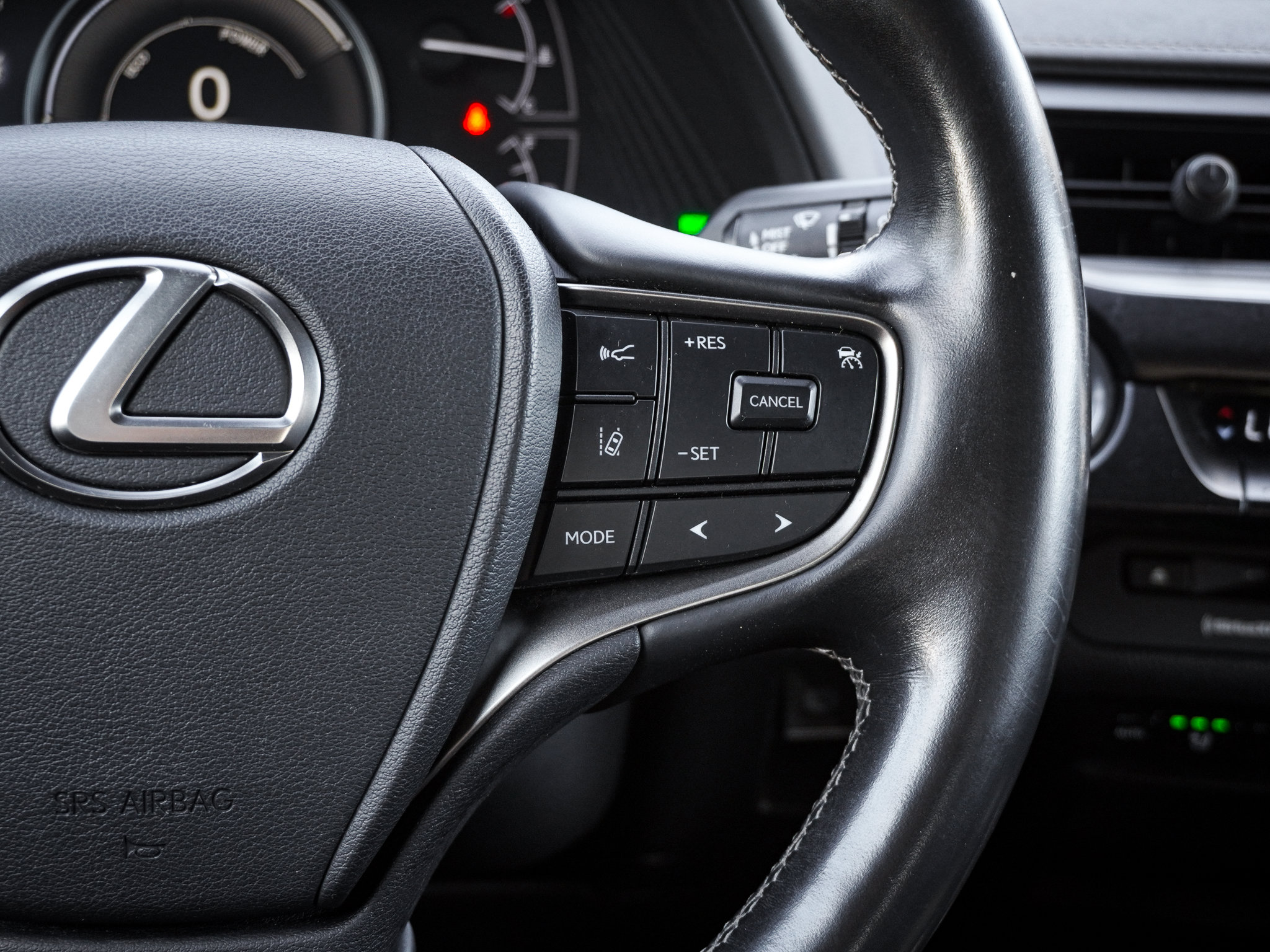 Used 2021 Lexus UX 250h w/ Premium Package AWD/4WD image 19