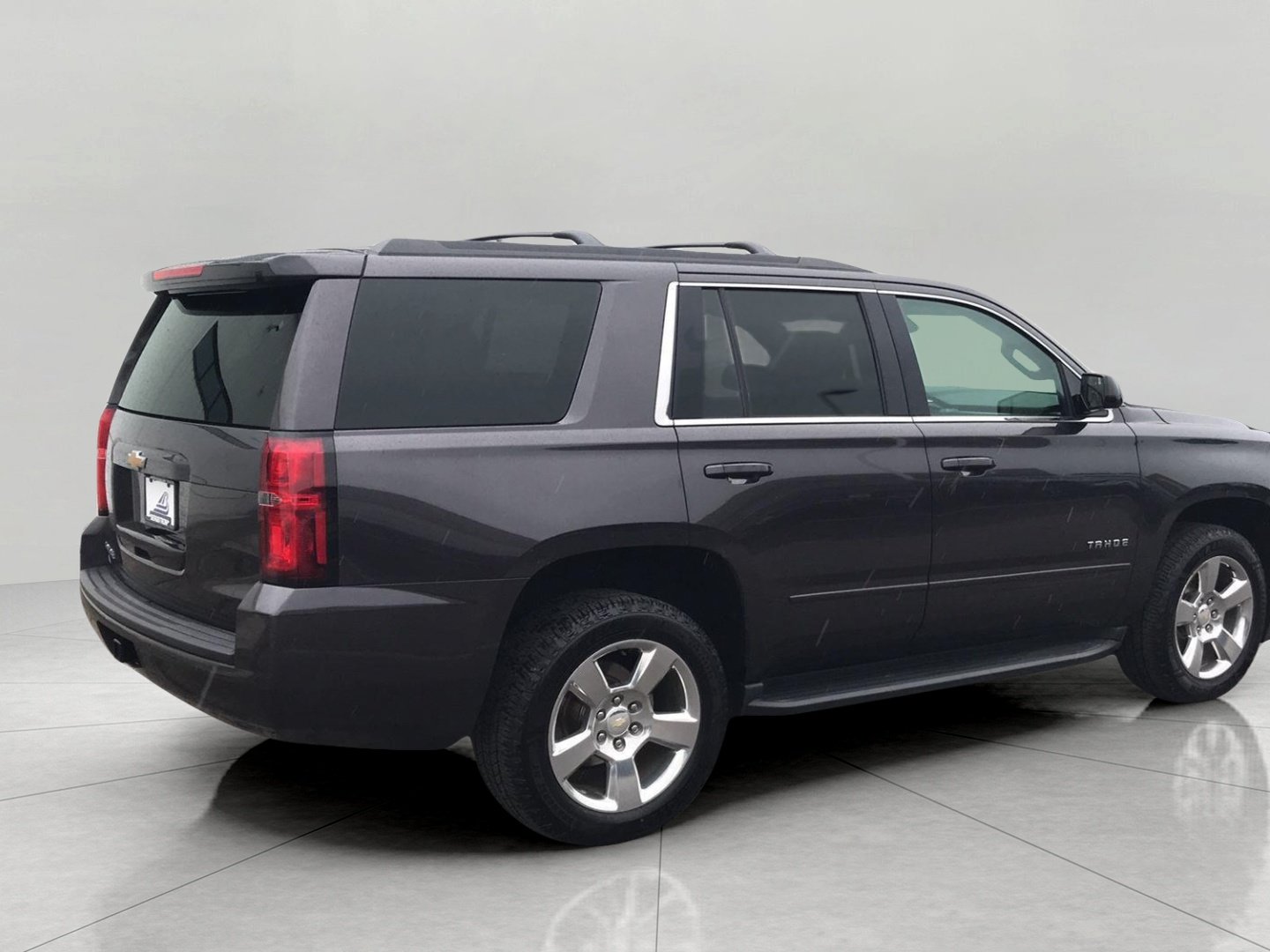 Used 2017 Chevrolet Tahoe LS w/ All-Season Package AWD/4WD image 19
