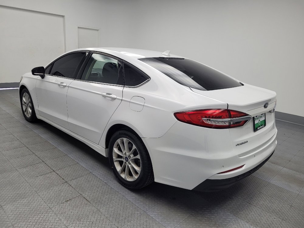 Used 2020 Ford Fusion SE image 5
