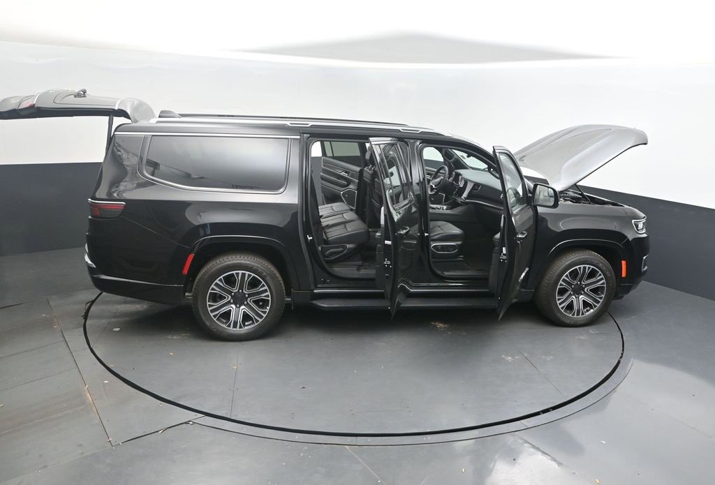 Used 2024 Jeep Wagoneer L Series II w/ Flexible Seating Group image 52