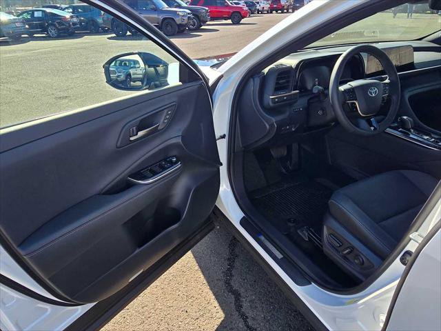 Certified 2026 Toyota Crown Platinum image 21