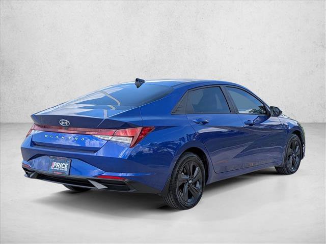 Used 2023 Hyundai Elantra SEL FWD image 5