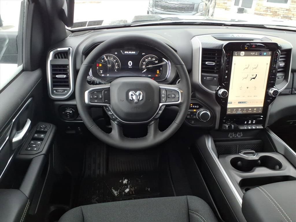 New 2026 RAM 1500 Big Horn AWD/4WD image 10