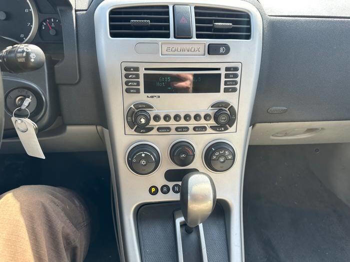 Used 2006 Chevrolet Equinox LT w/ LT Preferred Equipment Group AWD/4WD image 36