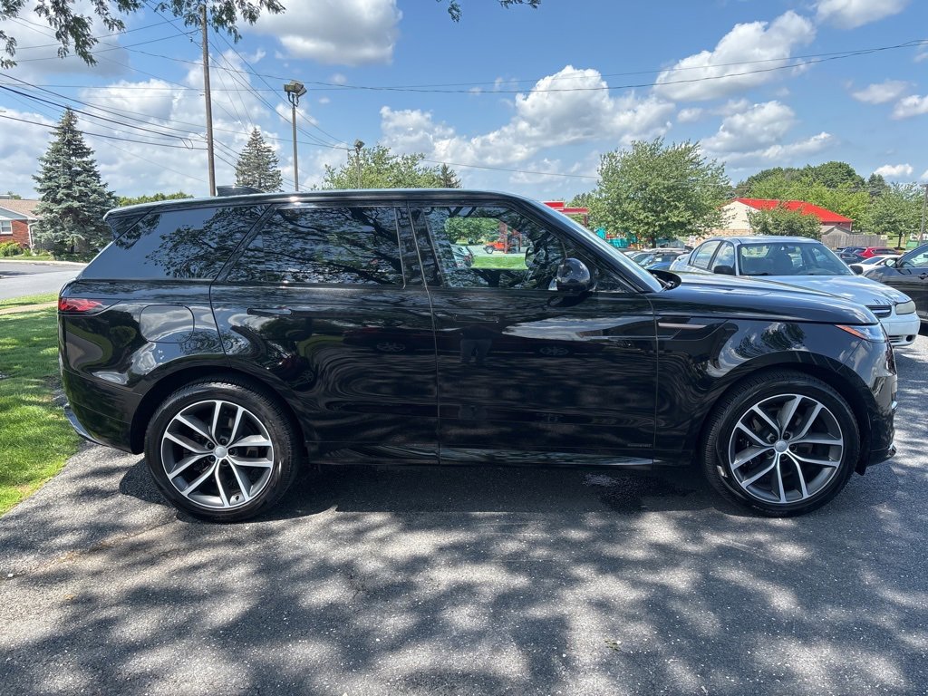 Used 2024 Land Rover Range Rover Sport Autobiography image 8