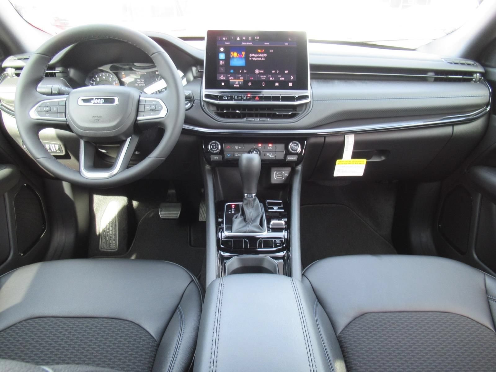New 2026 Jeep Compass Latitude AWD/4WD image 12