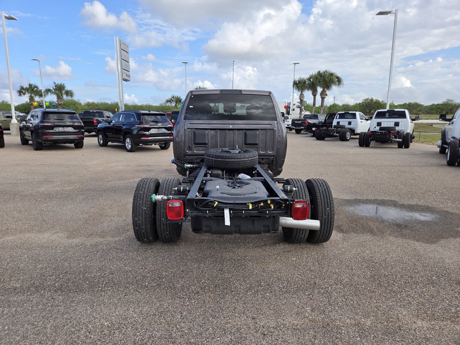 New 2026 RAM 3500 Tradesman AWD/4WD image 6