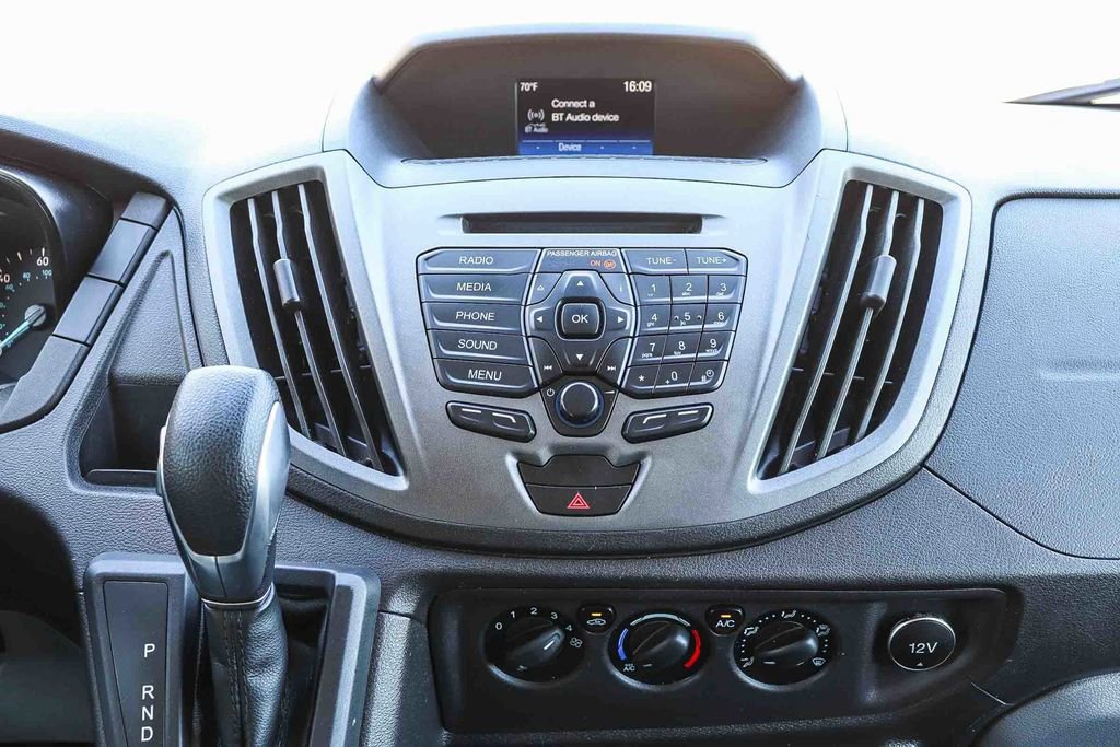 Used 2019 Ford Transit 250 130 Low Roof RWD image 15