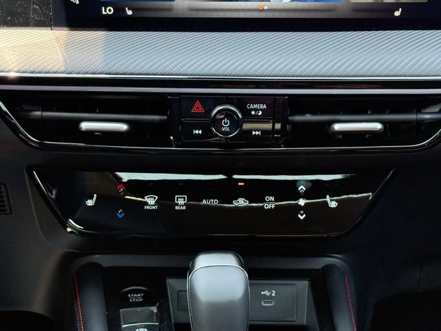 New 2025 Nissan Kicks SR w/ SR Premium Package image 25