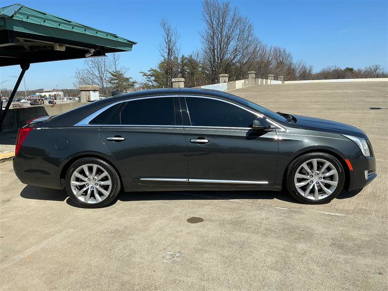 Used 2016 Cadillac XTS Luxury image 8
