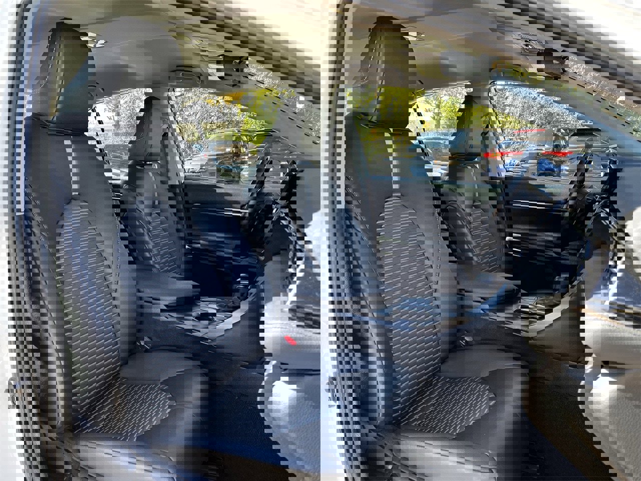 Used 2023 Toyota Camry SE image 24